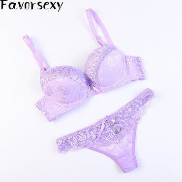Intimates 2015 New Arrival Romantic Hot Champagne Brand Lace Bra Sets Sexy Women Underwear Bra Panty Set Promotion Dropshipping