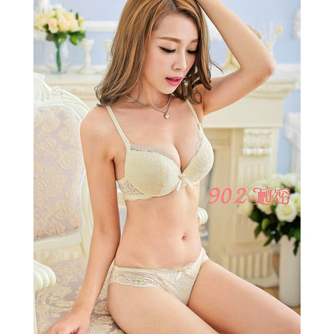 Free shipping 2017 hot Pop transparent floral lace bra & brief sets thin cup leisure sexy deep-V push up women underwear bra set