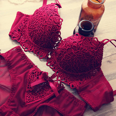 DeRuiLaDy Fashion Flower Embroidery Women Bra Set Adjusted Super Push Up Thick Underwear Women Padded Bralette Bra Panty Set