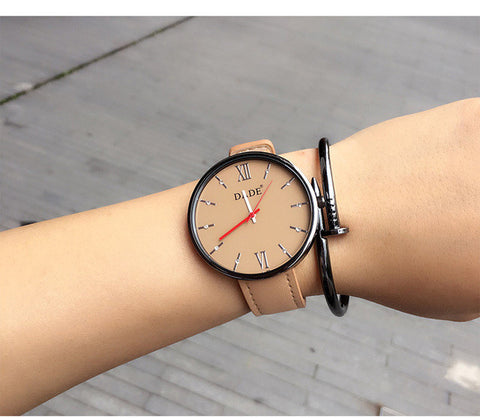 2017  Brand Luxury Women Wristwatches Casual fashion Ladies' Leather Quartz Watch Montre Femme Mujer Relogio Feminino LBY